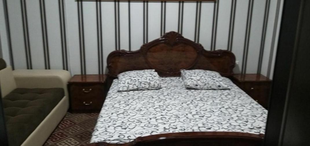 Guest House 777 Turkistan Eksteriør billede